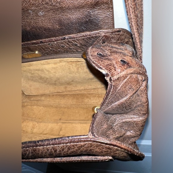 Vintage Gucci Ostrich Crossbody - Picture 9 of 16